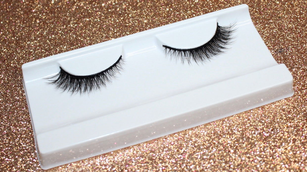 Coy | Lavish Lash